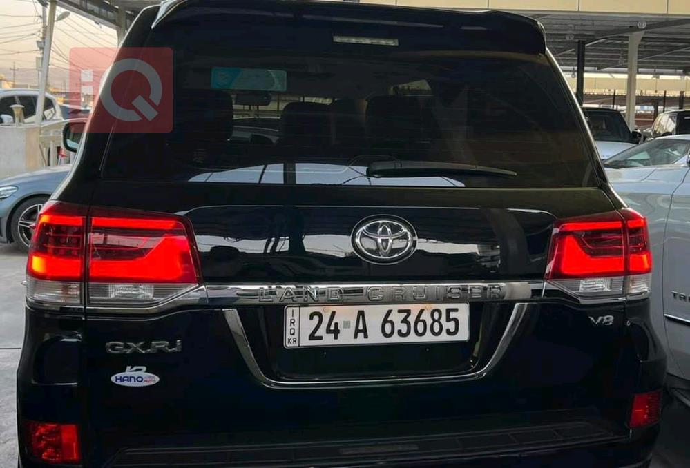 Toyota Land Cruiser